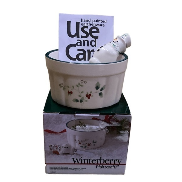 Pfaltzgraff Winterberry Dip Mix Set with Snowman Spreader Holly Berries in Box - Picture 7 of 7